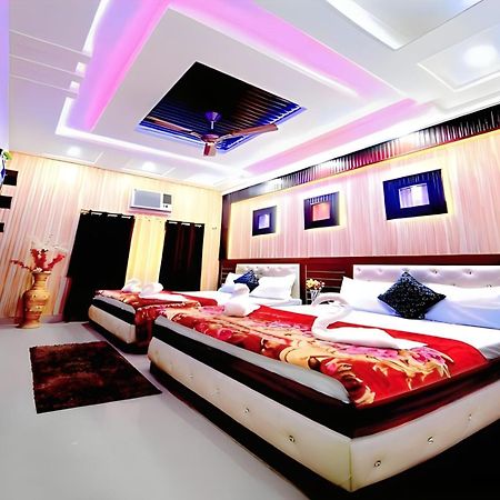 Taj Square A Luxurious Family Homestay 아그라 외부 사진