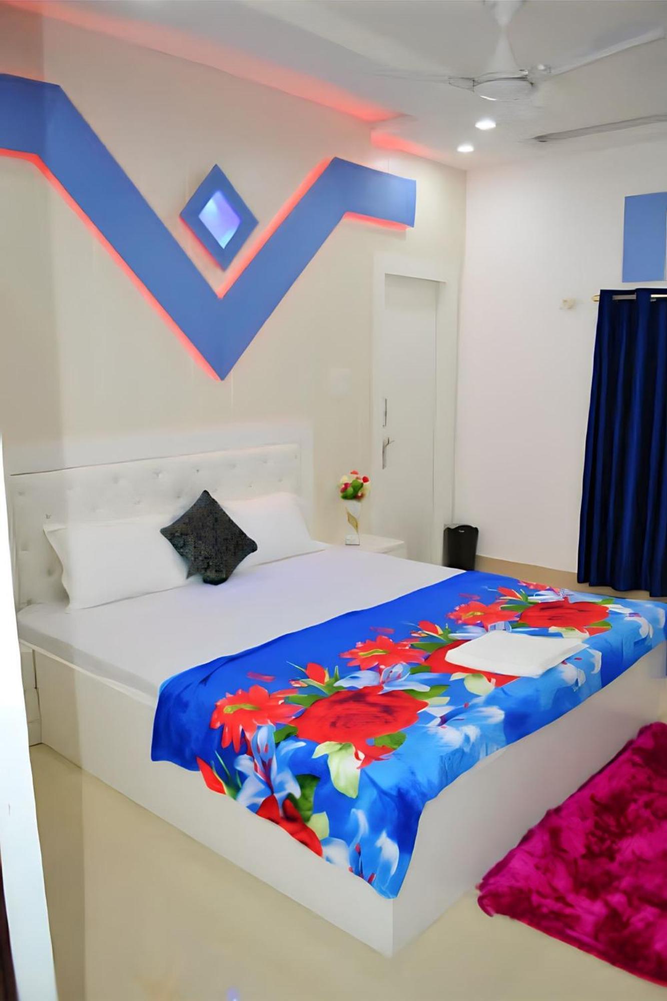 Taj Square A Luxurious Family Homestay 아그라 외부 사진