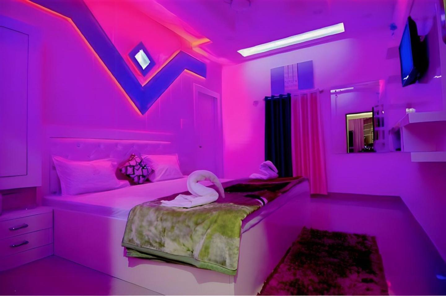 Taj Square A Luxurious Family Homestay 아그라 외부 사진