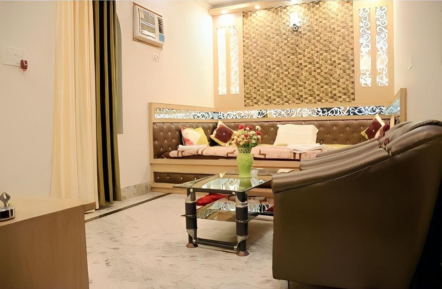 Taj Square A Luxurious Family Homestay 아그라 외부 사진
