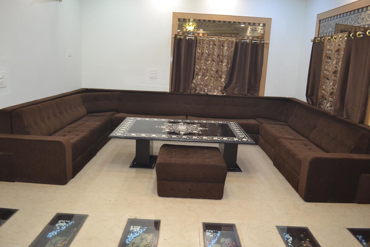 Taj Square A Luxurious Family Homestay 아그라 외부 사진