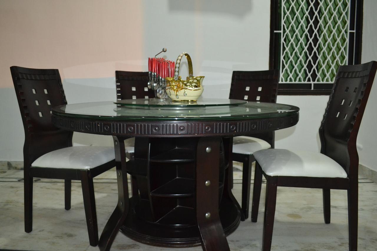 Taj Square A Luxurious Family Homestay 아그라 외부 사진