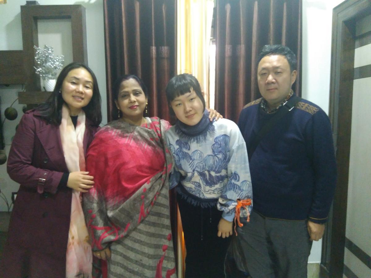 Taj Square A Luxurious Family Homestay 아그라 외부 사진